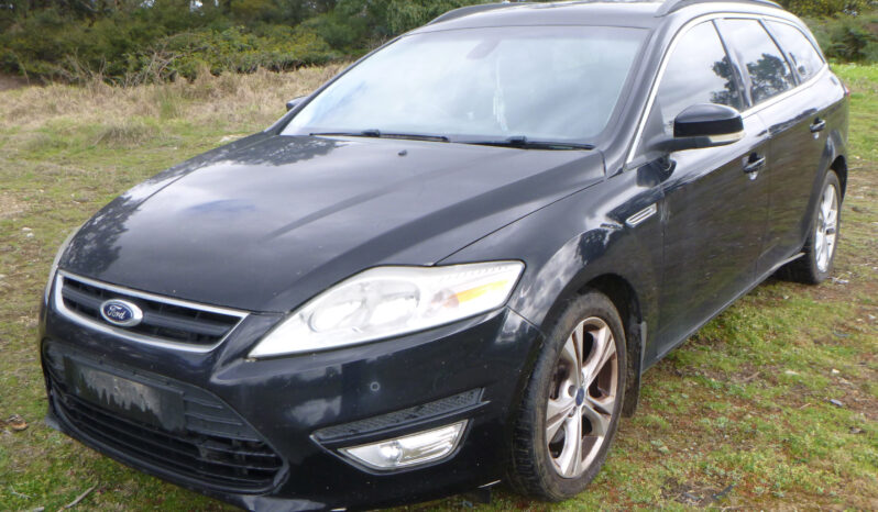 Ford Mondeo full