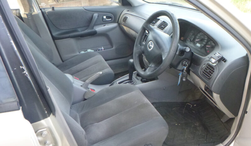 Mazda 323 full