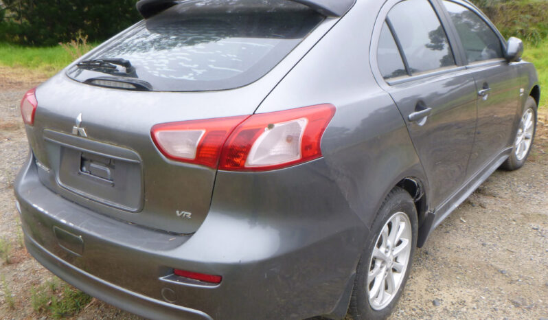 Mitsubishi Lancer full