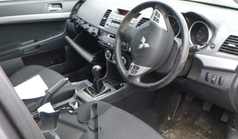 Mitsubishi Lancer full