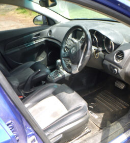 Holden Cruze full