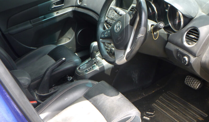 Holden Cruze full